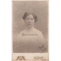 Victoria: (ismeretlen) nő, "Ervin"