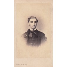 Borsos és Doctor: (ismeretlen) férfi