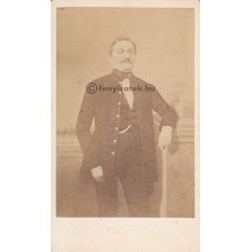 Borsos és Doctor: (ismeretlen) férfi